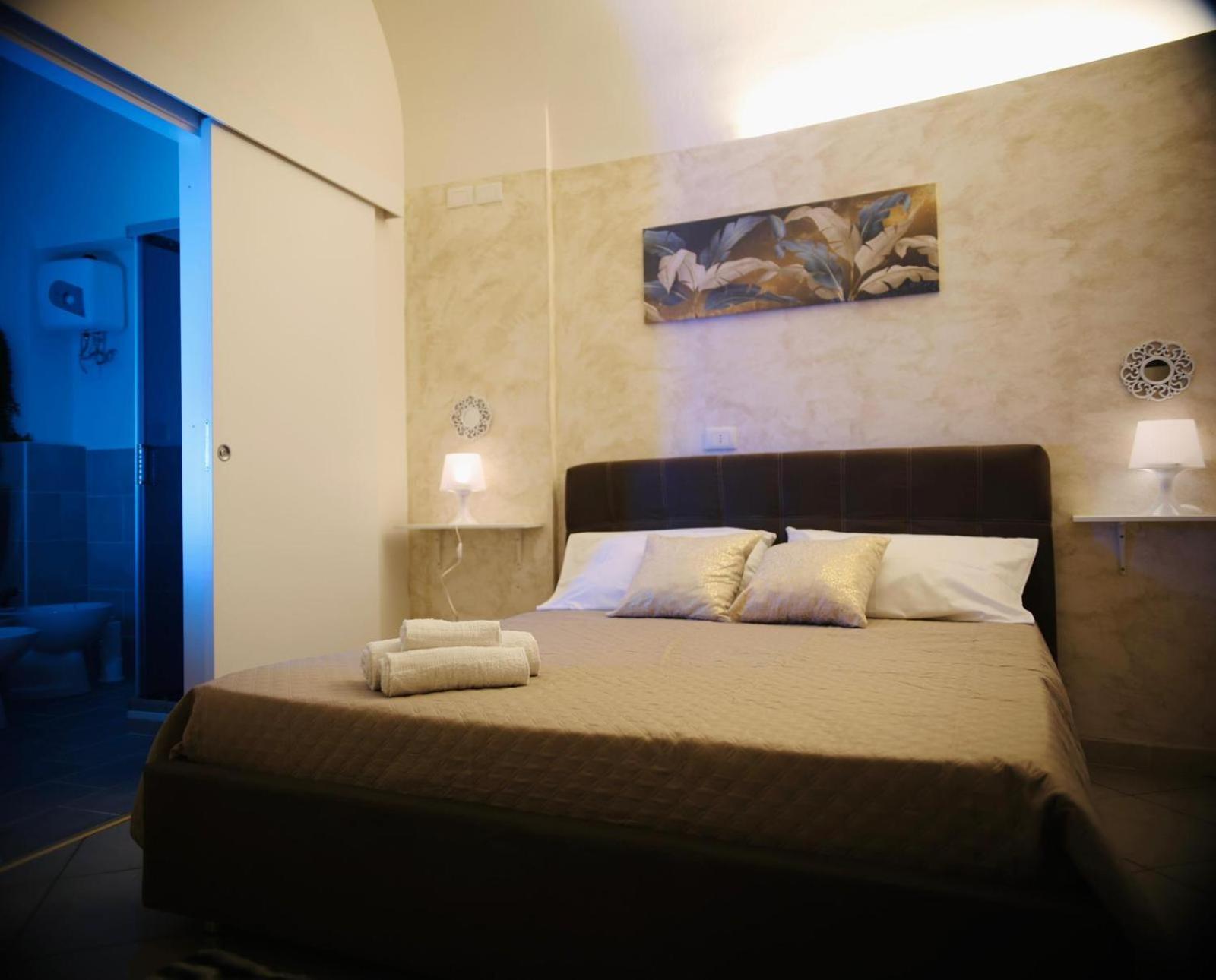 Holiday House Plebiscito Катания Экстерьер фото